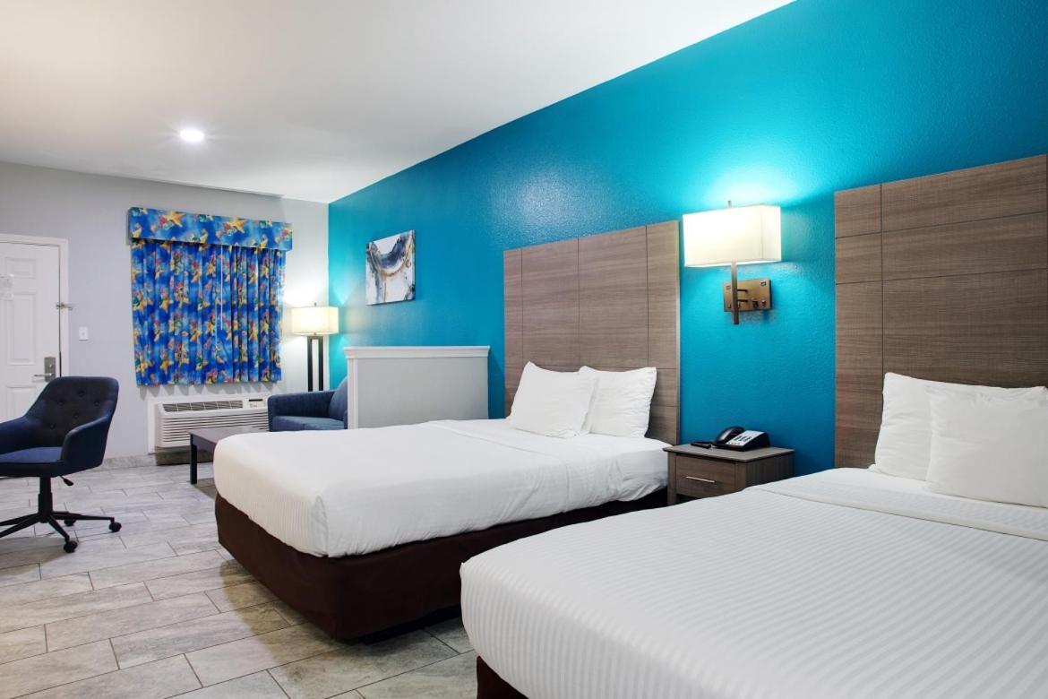 Hotel Plantation Suites&conference Center