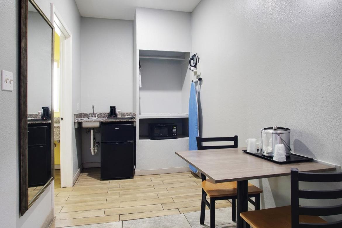 Plantation Suites&conference Center 4*