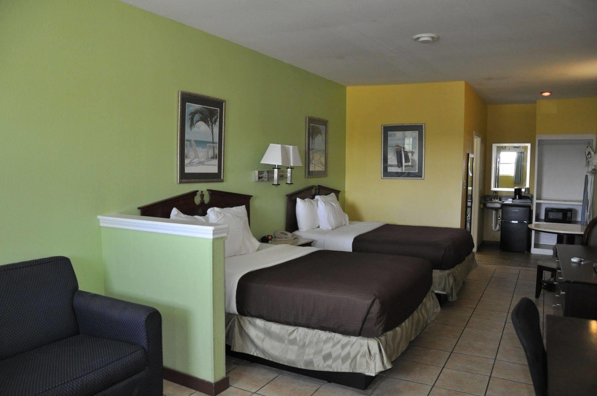 Plantation And Conference Center 4*