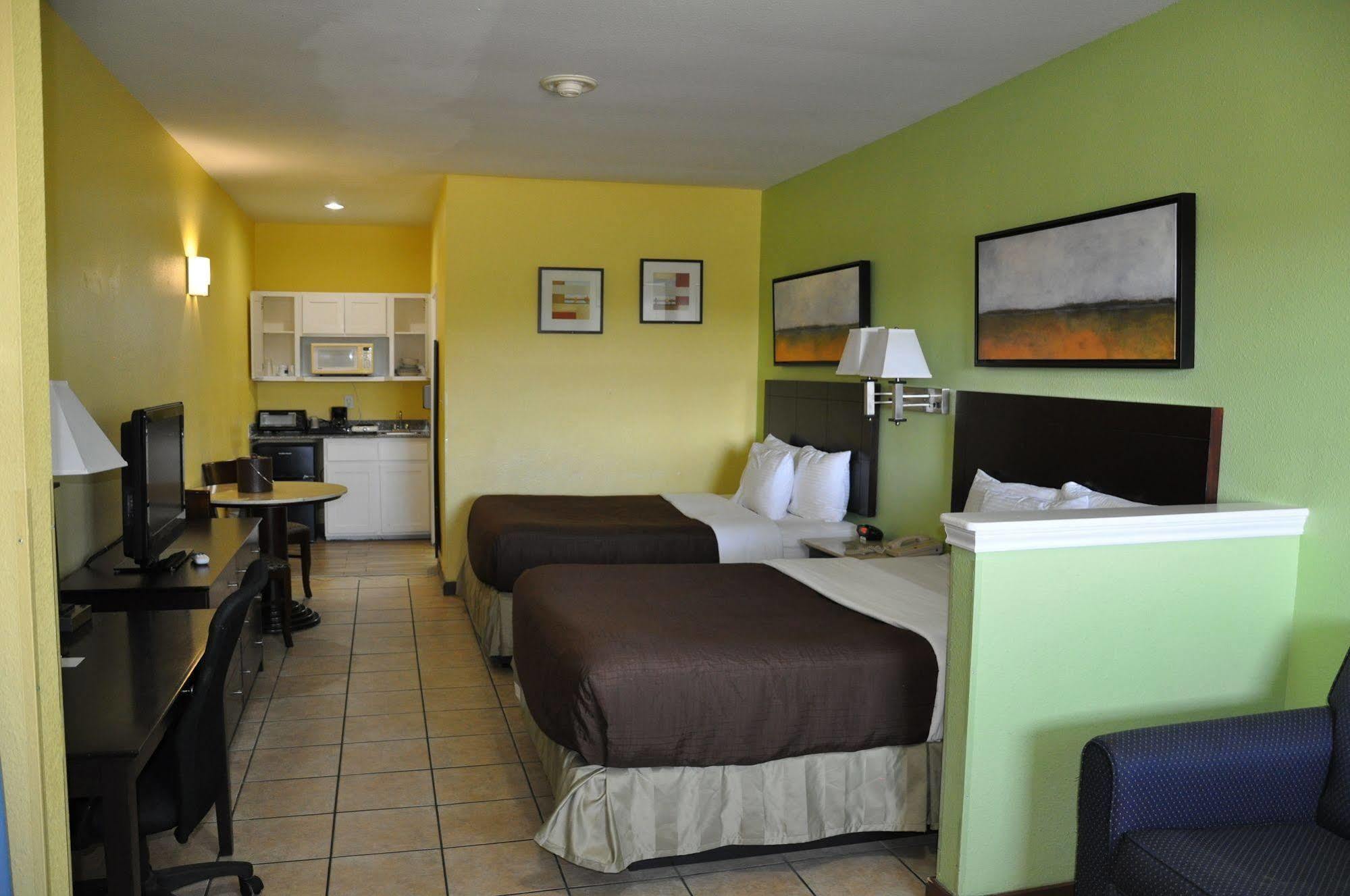 Plantation And Conference Center Hotel